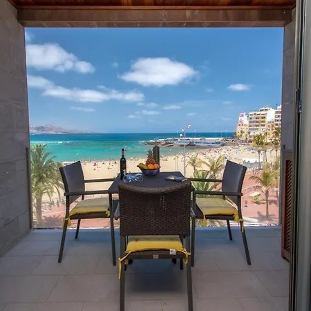 On Canteras With Ocean Views Feriehus *